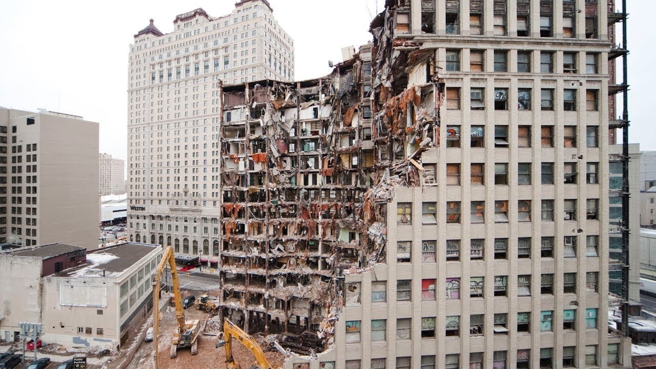 detroit-abandonada-cidade-inteira-negligenciada