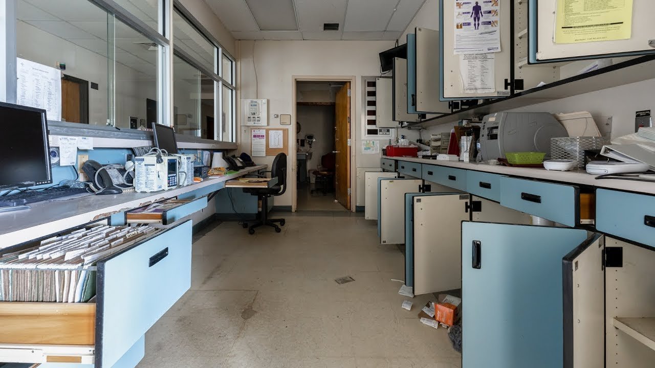 hospital-deixado-abandonado-apos-funcionarios-nunca-retornarem-ao-trabalho